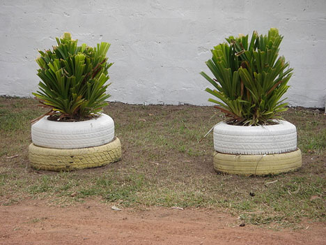 recycled tyre flower pots